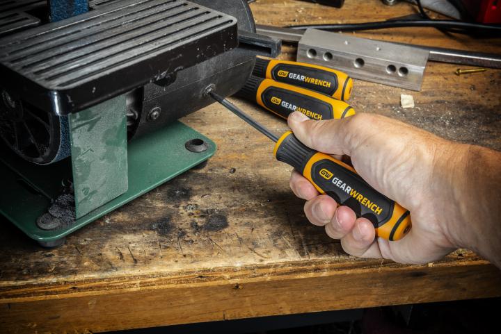 Screwdrivers & Nutdrivers