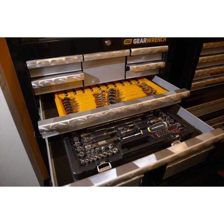 Image of 111 Pc. 1/4", and 1/2" Drive Mechanics Tool Set - GW