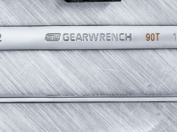 GEARWRENCH 90T 1/2" ratcheting wrench