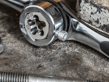 Ratcheting Tap and Die